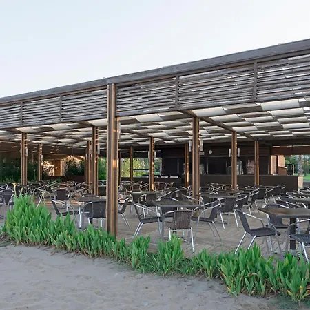 Lilyum & リゾート 4*