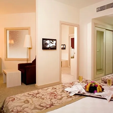 Lilyum Hotel&spa 4* Side