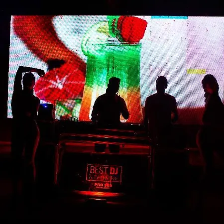 Lilyum & リゾート 4*