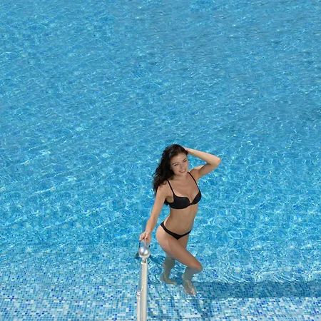 Lilyum & Θέρετρο Σιντέ